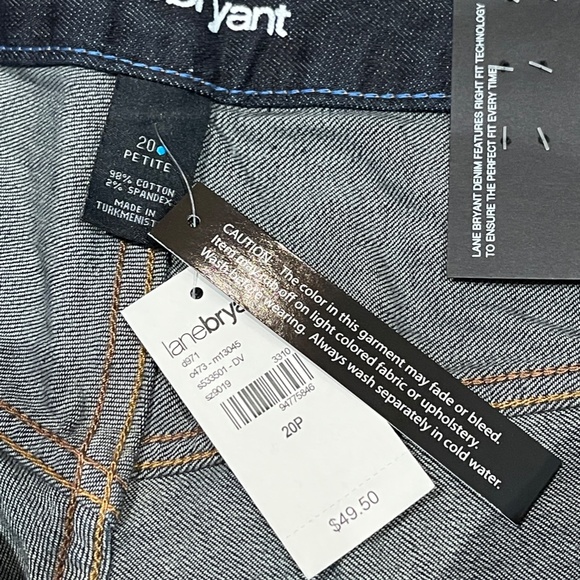 Lane Bryant Distinctly Boot Right Fit Jeans. Size 20 Petite - Picture 2 of 4